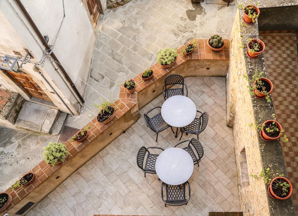 Antico Borgo Seggiano Bed and Breakfast Buitenkant foto